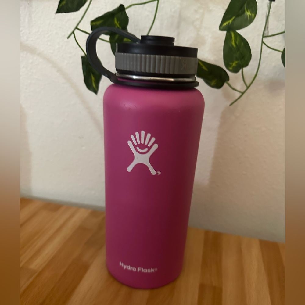 32 oz Pinkadelic Hydro Flask
